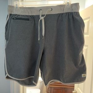 Vuori banks shorts. Gray and white trim. Size M. Great shape